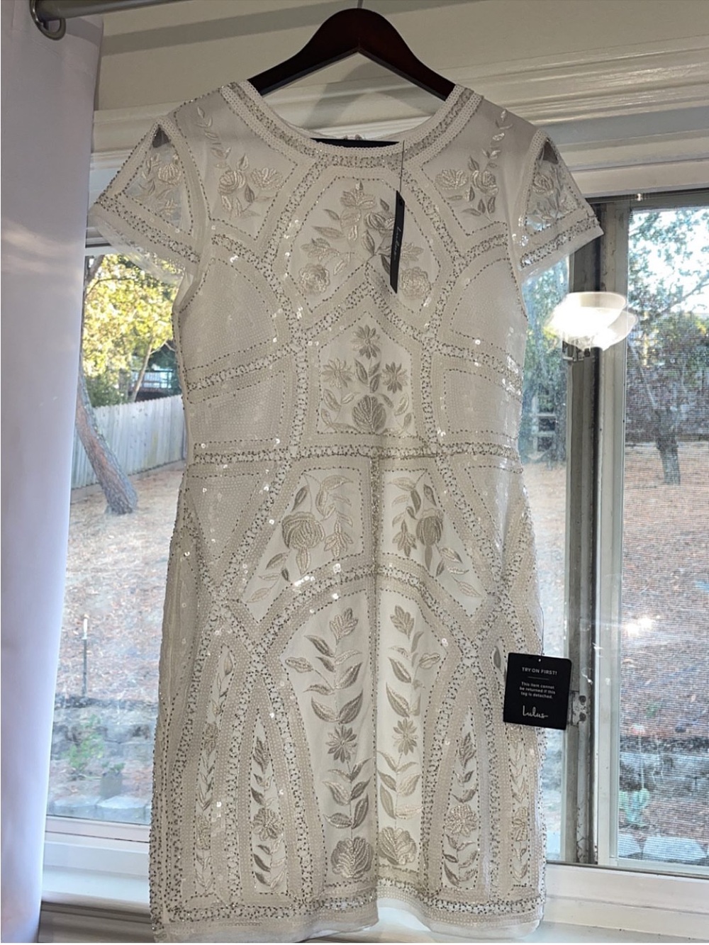 Lulus floral beaded sequins dress🐰❤️